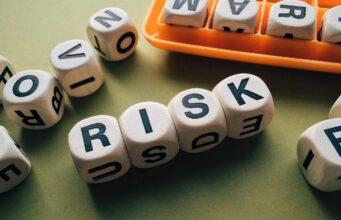 Заработок на Создании Мемкоинов — Риски и Возможности risk, word, letters, boggle, game, risk, risk, risk, risk, risk