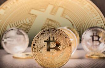 Изучаем блокчейн на примере биткоина — пошаговый размотр coin, silver, gold, currency, bitcoin, etherum, litecoin, monero, money, virtual, crypto, blockchain, bitcoin, bitcoin, etherum, monero, crypto, crypto, crypto, crypto, crypto, blockchain