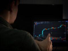 Что такое форк и как он происходит? man, drinking, whiskey, brandy, liquor, smoking, tobacco, cigarette, addiction, habit, cryptocurrency, bitcoin, crypto, technology, digital, virtual, finance, altcoin, investment, computer, success, graphics, economy, forex, entrepreneur, altcoin, forex, forex, forex, forex, forex