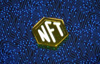 Криптокопирайтинг — Как Писать Тексты и Зарабатывать в NFT a logo with a blue background